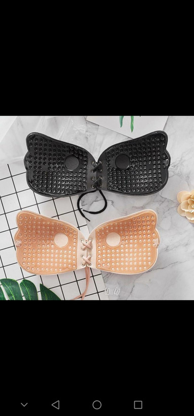 سوتین پروانه ای رنگ کرم و مشکی_فروشگاه اینترنتی لاوین گالری در شیراز