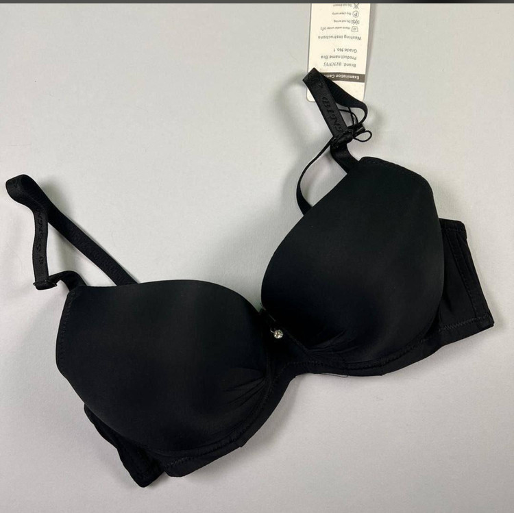 سوتین تک اسفنجی مدل ۲۱۳۳ بنیس BINNYSکاپC-فروشگاه اینترنتی لاوین گالری در شیراز