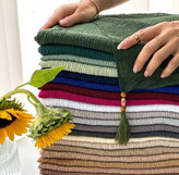 شال برشکا سوپر نخ منگوله چوبی-فروشگاه اینترنتی لاوین گالری در شیراز