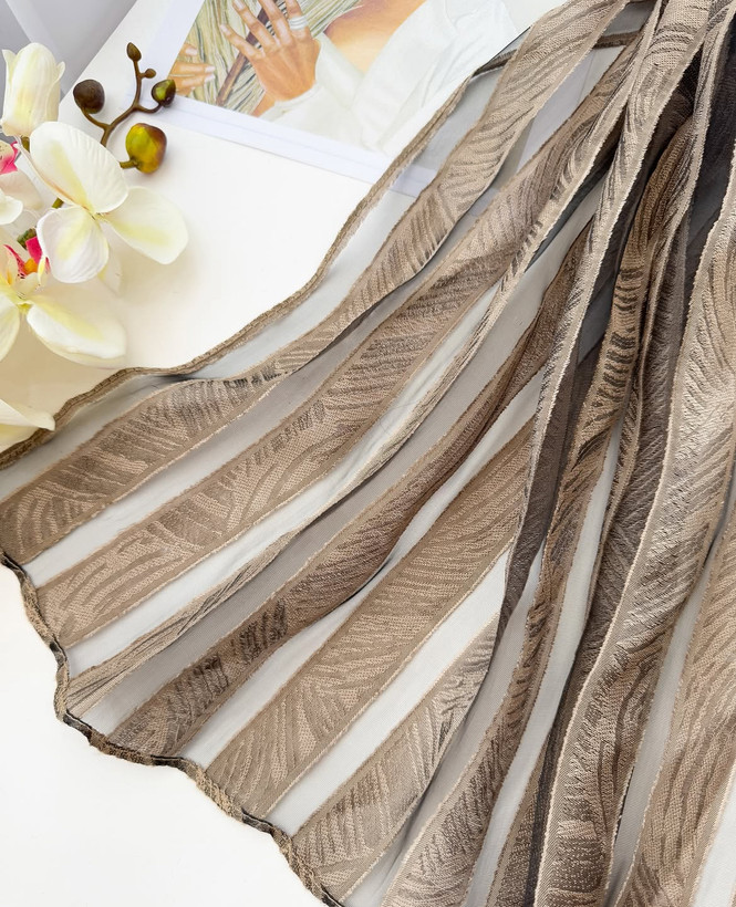 شال حریر دووره مجلسی-فروشگاه اینترنتی لاوین گالری در شیراز