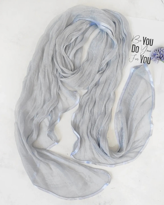 شال ماهی حریر وارداتی-فروشگاه اینترنتی لاوین گالری در شیراز