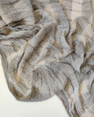 شال چهارخونه دونه برفی-فروشگاه اینترنتی لاوین گالری در شیراز