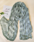 شال چهارخونه دونه برفی-فروشگاه اینترنتی لاوین گالری در شیراز