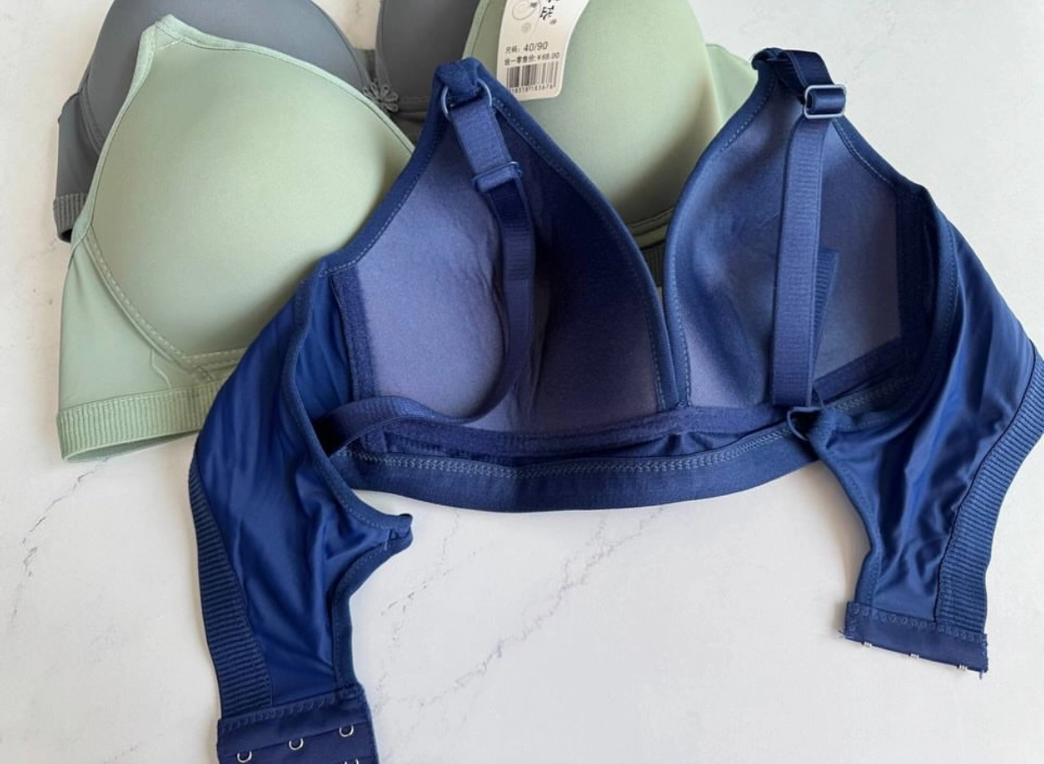 سوتین تک اسفنجی بدون فنر-فروشگاه اینترنتی لاوین گالری در شیراز