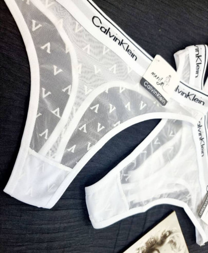 شورت مخمل طرح دار CKسفید-فروشگاه اینترنتی لاوین گالری در شیراز