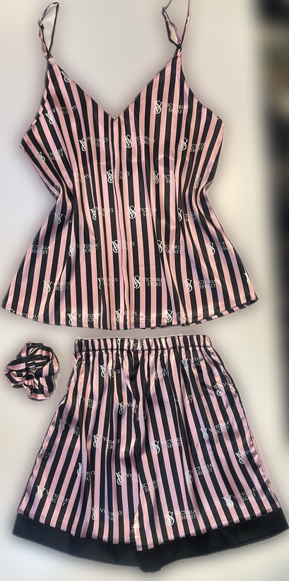 تاپ و شلوارک ساتن برند MAX-فروشگاه اینترنتی لاوین گالری در شیراز