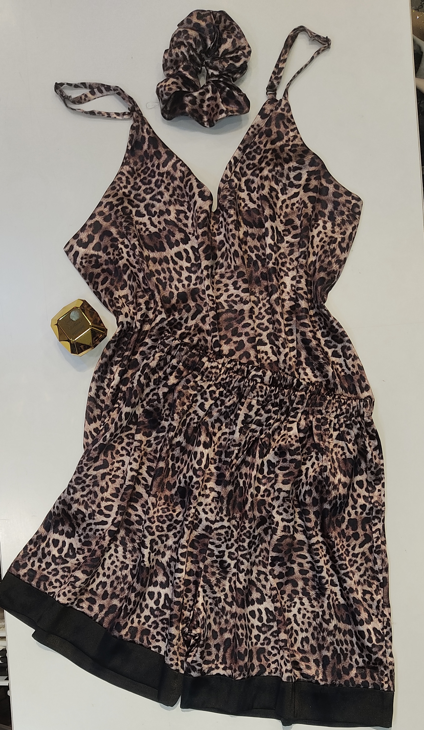 تاپ و شلوارک ساتن برند مکث(MAX)-فروشگاه اینترنتی لاوین گالری در شیراز