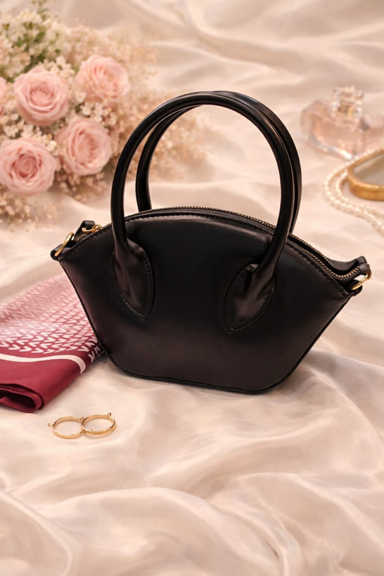 کیف سر دوش زیپ هلال-فروشگاه اینترنتی لاوین گالری در شیراز