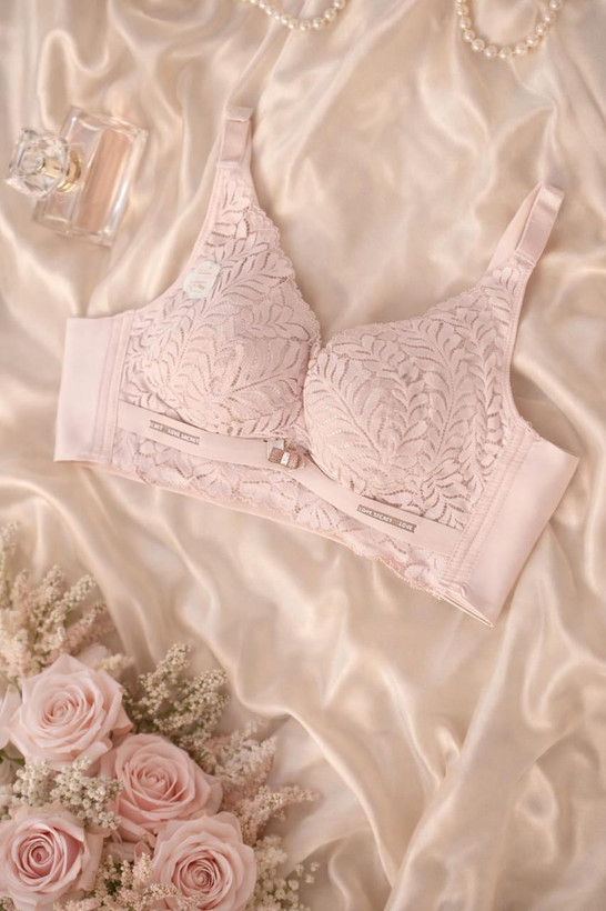 سوتین نیمه جک اسفنجی-فروشگاه اینترنتی لاوین گالری در شیراز