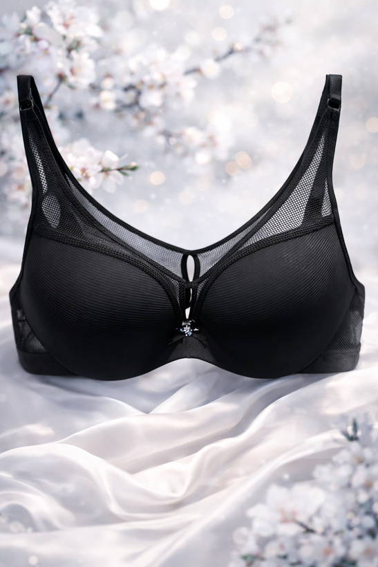 سوتین اسفنجی بالا و دستک تور-فروشگاه اینترنتی لاوین گالری در شیراز